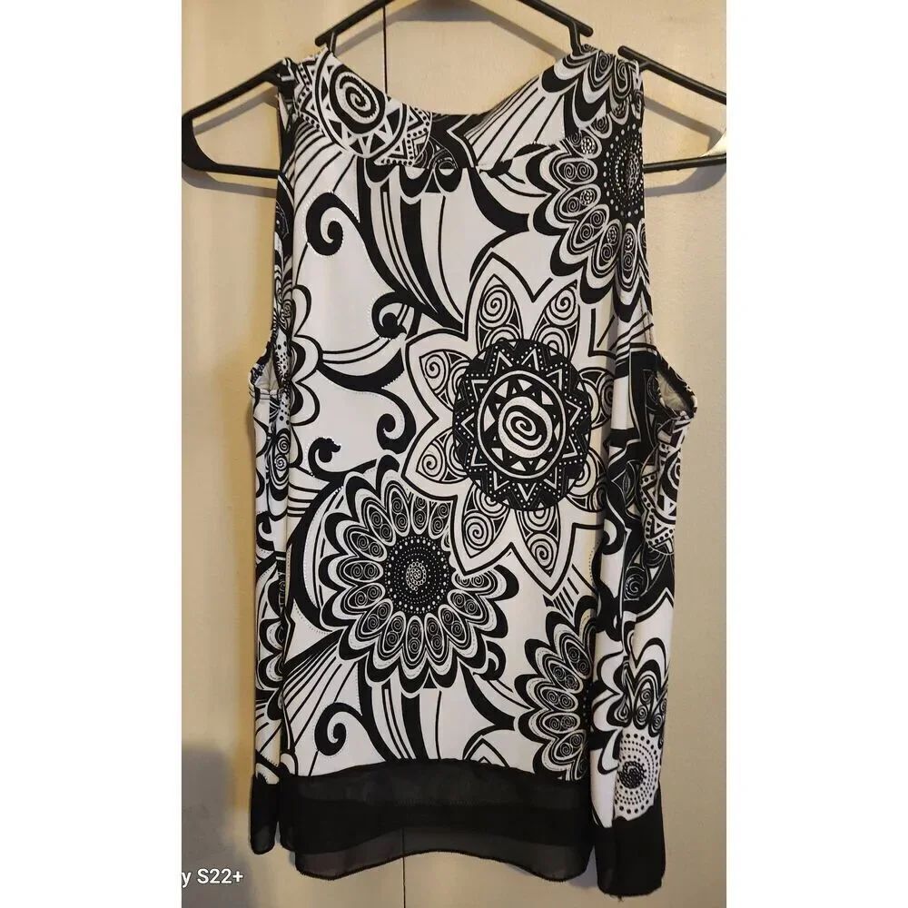 F41 Keren Hart sleeveless flowy blouse - Picture 3 of 10